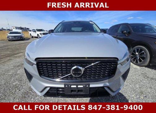 Silver Dawn Metallic 2025 Volvo XC60 B5 Plus