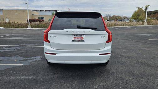 2023 Volvo XC90 B6 Core