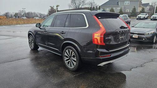 2020 Volvo XC90 T6 Momentum