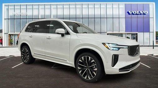 2026 Volvo XC90 B6 Plus 7-Seater