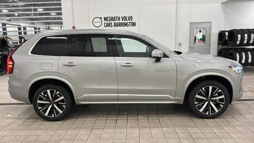 2025 Volvo XC90 B5 Core