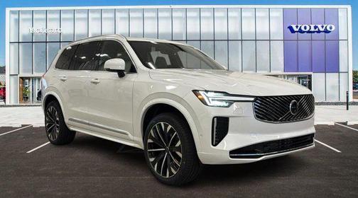 2025 Volvo XC90 Plug-In Hybrid T8 Plus 7-Seater