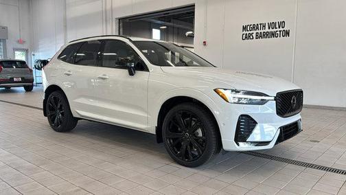 2026 Volvo XC60 B5 Ultra Black Edition