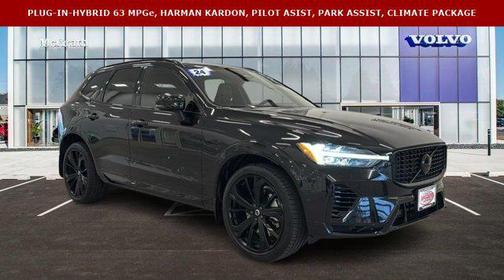 2024 Volvo XC60 Recharge Plug-In Hybrid T8 Ultimate Black Edition