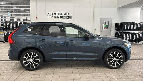 2025 Volvo XC60 B5 Plus