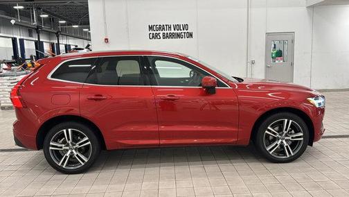 2018 Volvo XC60 T5 Momentum