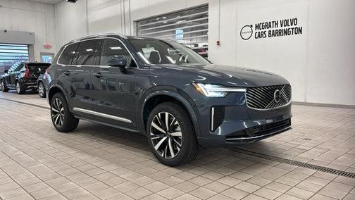 2025 Volvo XC90 B6 Core