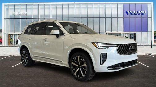 2025 Volvo XC90 B6 Core
