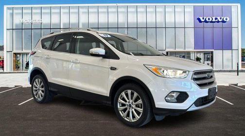 White Platinum Metallic Tri-Coat 2017 Ford Escape Titanium