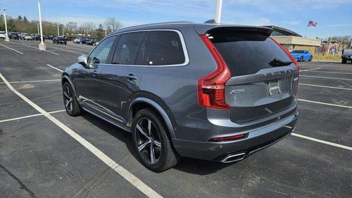 2019 Volvo XC90 T6 R-Design