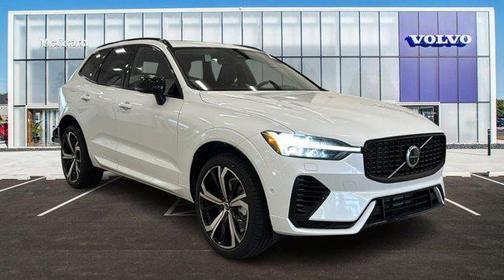 2025 Volvo XC60 Plug-In Hybrid T8 Ultra