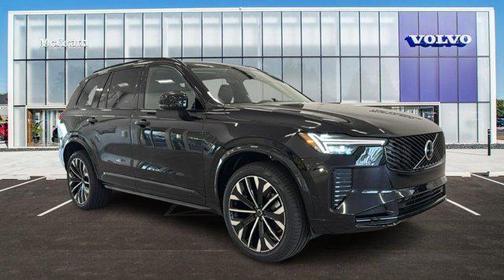 2026 Volvo XC90 B6 Ultra Dark Theme 6-Seater