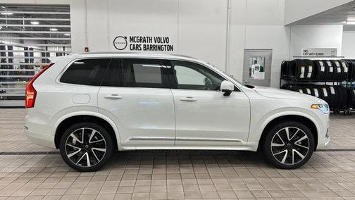 2025 Volvo XC90 B6 Plus 7-Seater