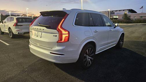 2023 Volvo XC90 B5 Core