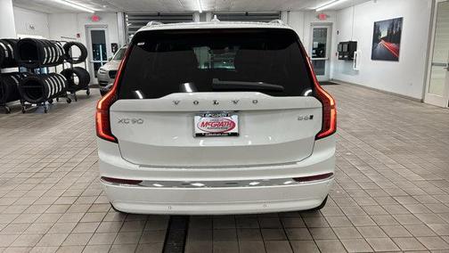 2025 Volvo XC90 B6 Ultra