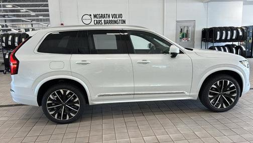 2025 Volvo XC90 B5 Plus 7-Seater