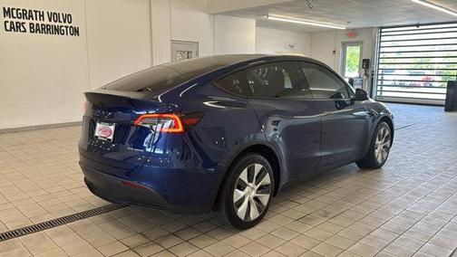 2023 Tesla Model Y Long Range Dual Motor All-Wheel Drive
