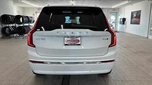 2026 Volvo XC90 B6 Ultra 7-Seater