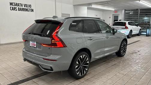 2026 Volvo XC60 B5 Ultra