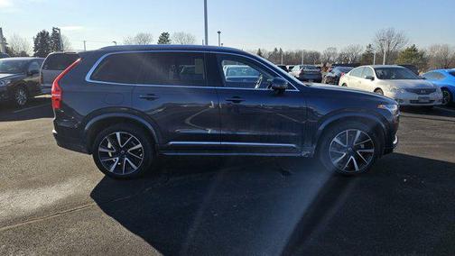 2024 Volvo XC90 B6 Plus Bright Theme 7-Seater
