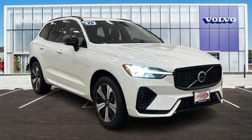2025 Volvo XC60 Plug-In Hybrid T8 Core