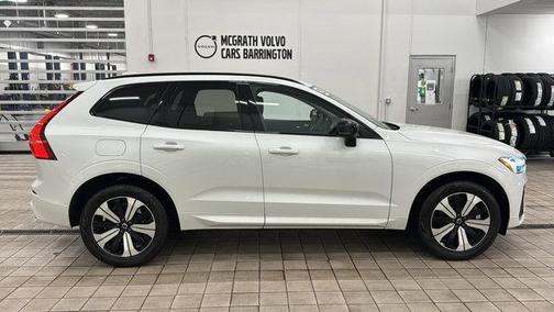 2025 Volvo XC60 Plug-In Hybrid T8 Core