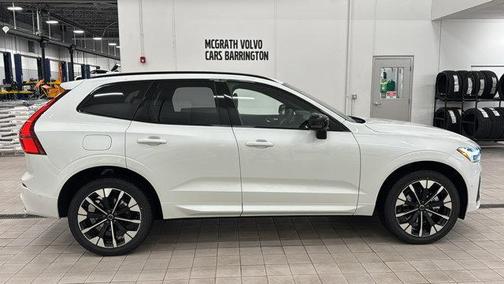 2026 Volvo XC60 B5 Plus