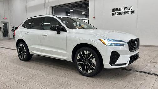 2026 Volvo XC60 B5 Plus