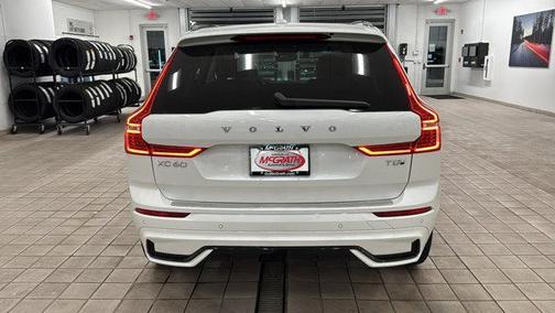 2025 Volvo XC60 Plug-In Hybrid T8 Plus