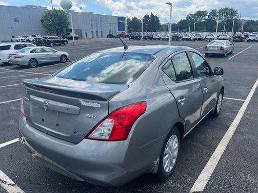 2013 Nissan Versa 1.6 S
