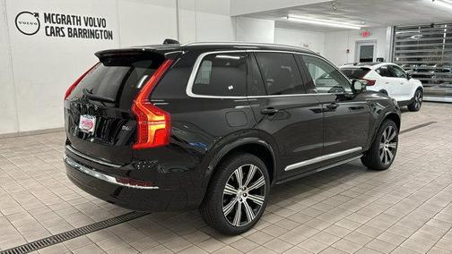 2025 Volvo XC90 B6 Plus 7-Seater