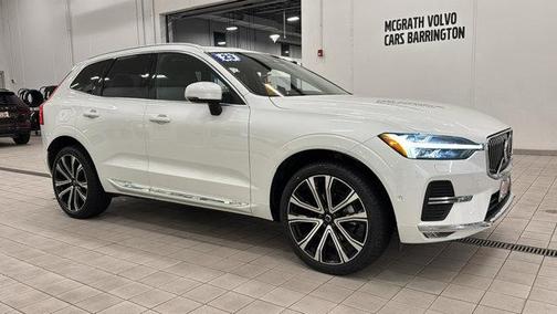 2023 Volvo XC60 B5 Ultimate Bright Theme