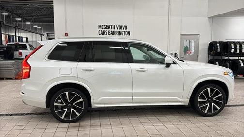 2020 Volvo XC90 Hybrid T8 Momentum 7 Passenger