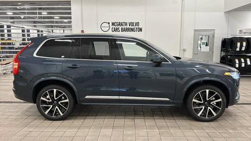 2025 Volvo XC90 B6 Plus 7-Seater