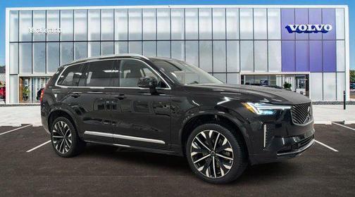 Onyx Black Metallic 2026 Volvo XC90 Plug-In Hybrid Ultra, T8 AWD, Electric/Gasoline, Bright, 7 Seats