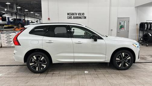 2026 Volvo XC60 B5 Plus