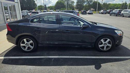 2013 Volvo S60 T5