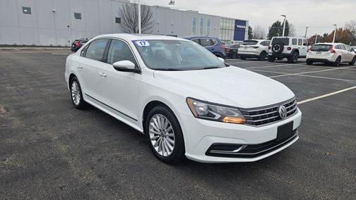 2017 Volkswagen Passat 1.8T SE
