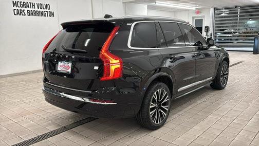 2024 Volvo XC90 Recharge Plug-In Hybrid T8 Plus Bright Theme 7-Seater