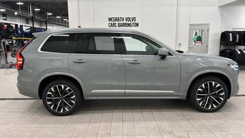 2026 Volvo XC90 B6 Plus 7-Seater