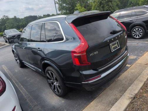 2024 Volvo XC90 Recharge Plug-In Hybrid T8 Plus Bright Theme 7-Seater