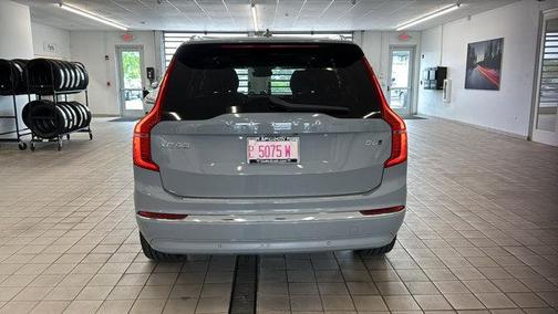 2025 Volvo XC90 B6 Plus 6-Seater