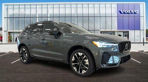 Forest Lake 2026 Volvo XC60 B5 Plus