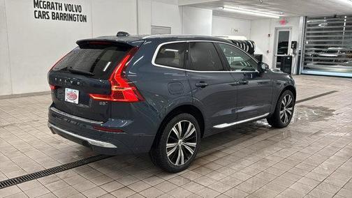 2023 Volvo XC60 B5 Plus Bright Theme