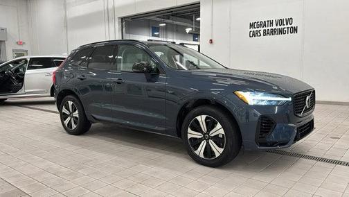 2025 Volvo XC60 Plug-In Hybrid T8 Core