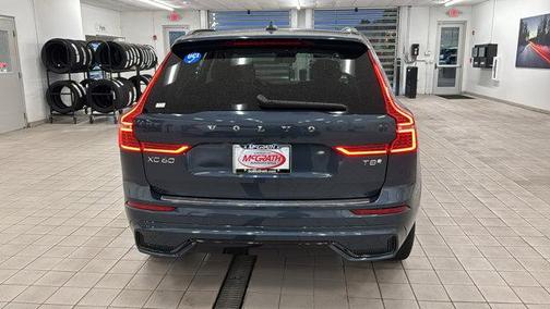 2025 Volvo XC60 Plug-In Hybrid T8 Core