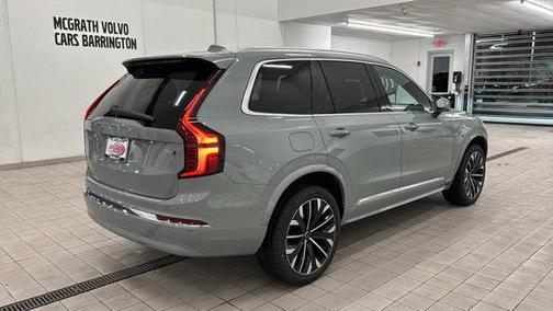 2026 Volvo XC90 B6 Plus 7-Seater