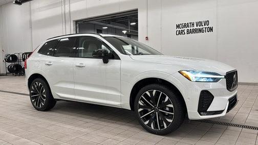 2026 Volvo XC60 B5 Ultra