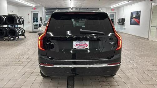 2025 Volvo XC90 Plug-In Hybrid T8 Plus 7-Seater