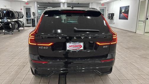 2026 Volvo XC60 B5 Plus